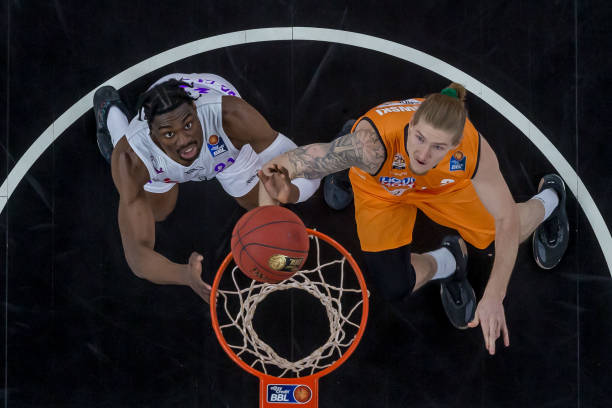 水晶宫方面 水晶宫方面