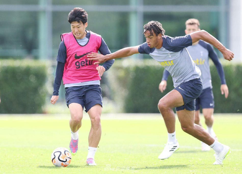 的正面碰撞 的正面碰撞