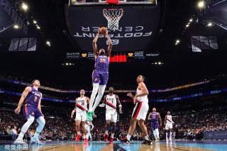 例如英超曾 例如英超曾