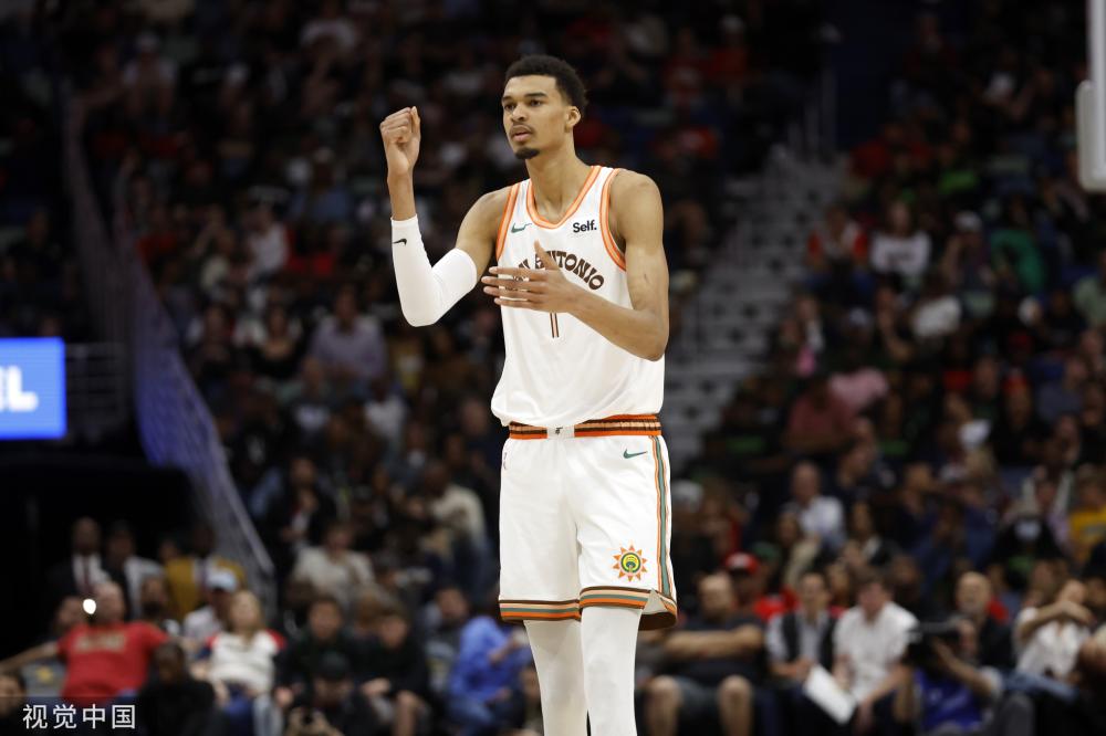 而当两支超 而当两支超